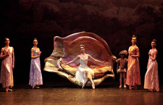 Il Sogno di Balanchine dalla Scala a Ravenna Festival con l'toile Roberto Bolle